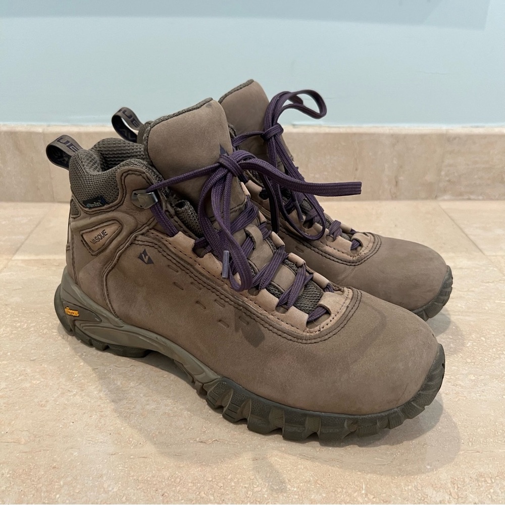 Vasque Talus Mid UltraDry Vibram Soles Hiking Boots